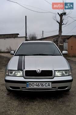Лифтбек Skoda Octavia 2000 в Лановцах
