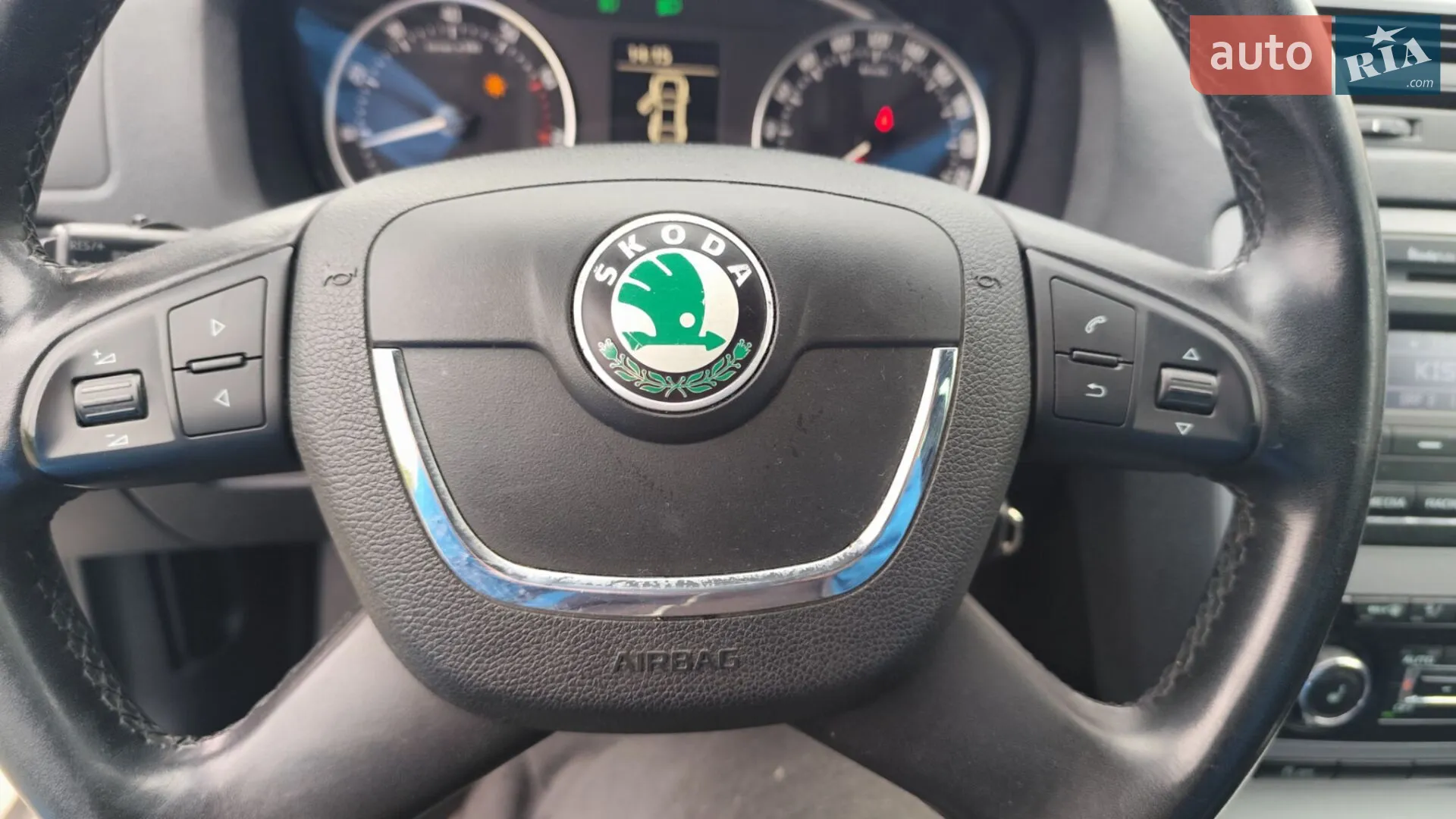 2010 Skoda Octavia - мініатюра 27