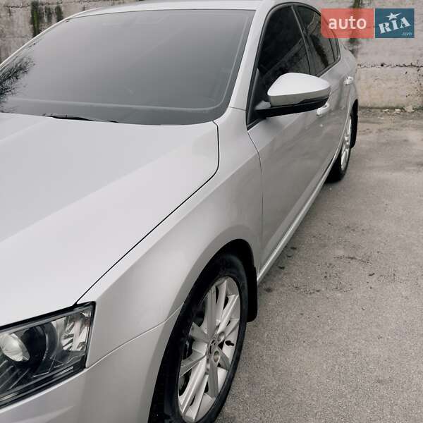 Лифтбек Skoda Octavia 2015 в Ужгороде фото 4 Лифтбек Skoda Octavia 2015 в Ужгороде