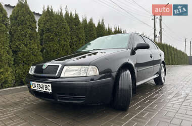 Лифтбек Skoda Octavia 2006 в Черкассах