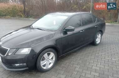 Лифтбек Skoda Octavia 2018 в Хмельницком