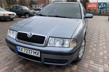 Универсал Skoda Octavia 2006 в Валках