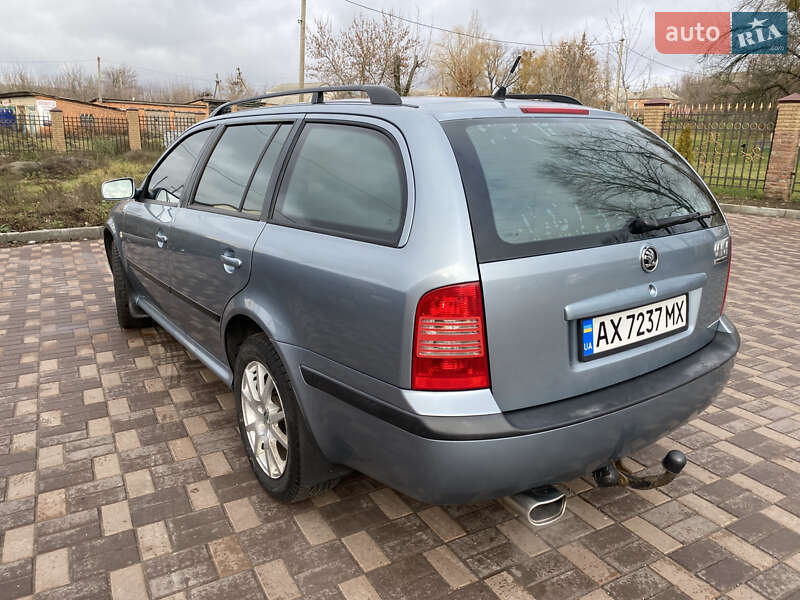 Универсал Skoda Octavia 2006 в Валках