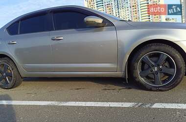 Ліфтбек Skoda Octavia 2013 в Києві