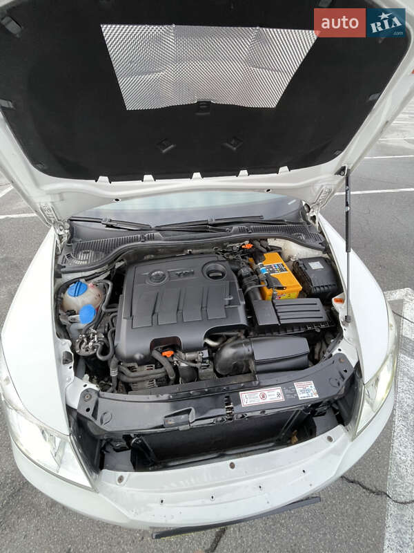 Лифтбек Skoda Octavia 2012 в Днепре фото 22 Лифтбек Skoda Octavia 2012 в Днепре