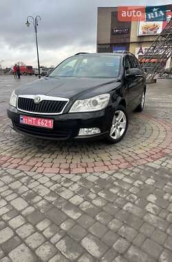 Універсал Skoda Octavia 2010 в Харкові