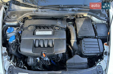 Лифтбек Skoda Octavia 2005 в Звягеле