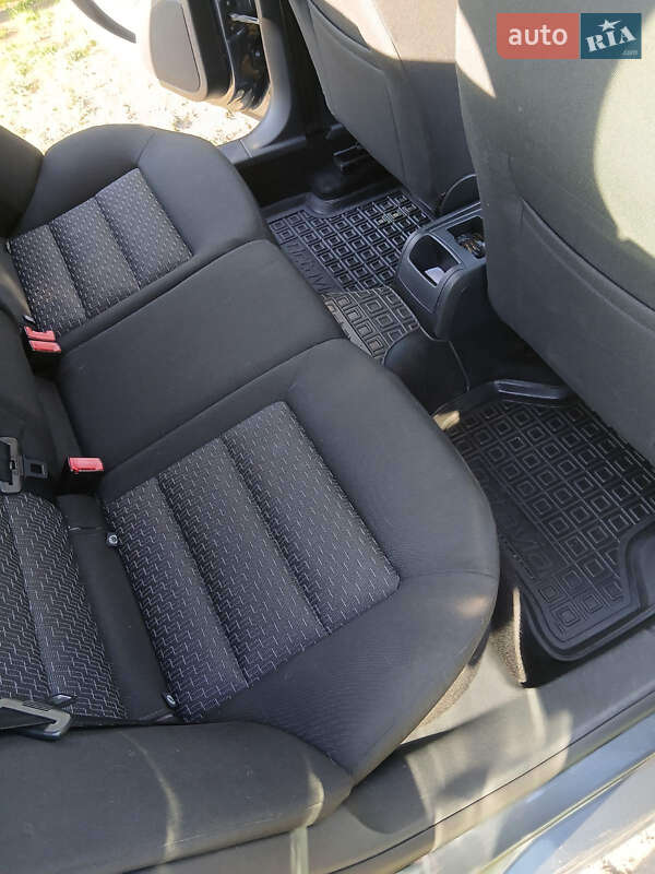 Универсал Skoda Octavia 2009 в Чернигове