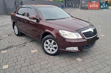 Лифтбек Skoda Octavia 2010 в Ужгороде