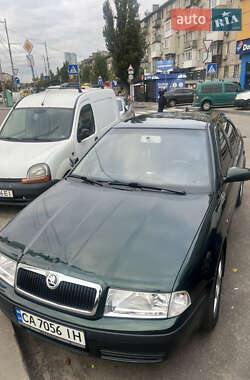 Лифтбек Skoda Octavia 2002 в Киеве