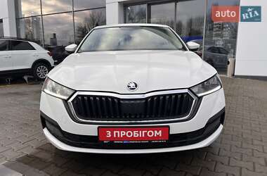 Лифтбек Skoda Octavia 2021 в Житомире