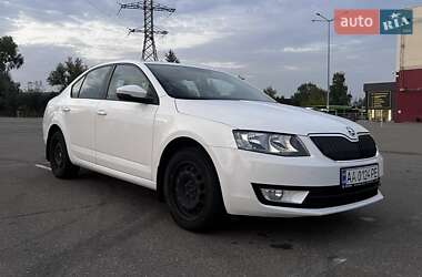 Лифтбек Skoda Octavia 2016 в Киеве