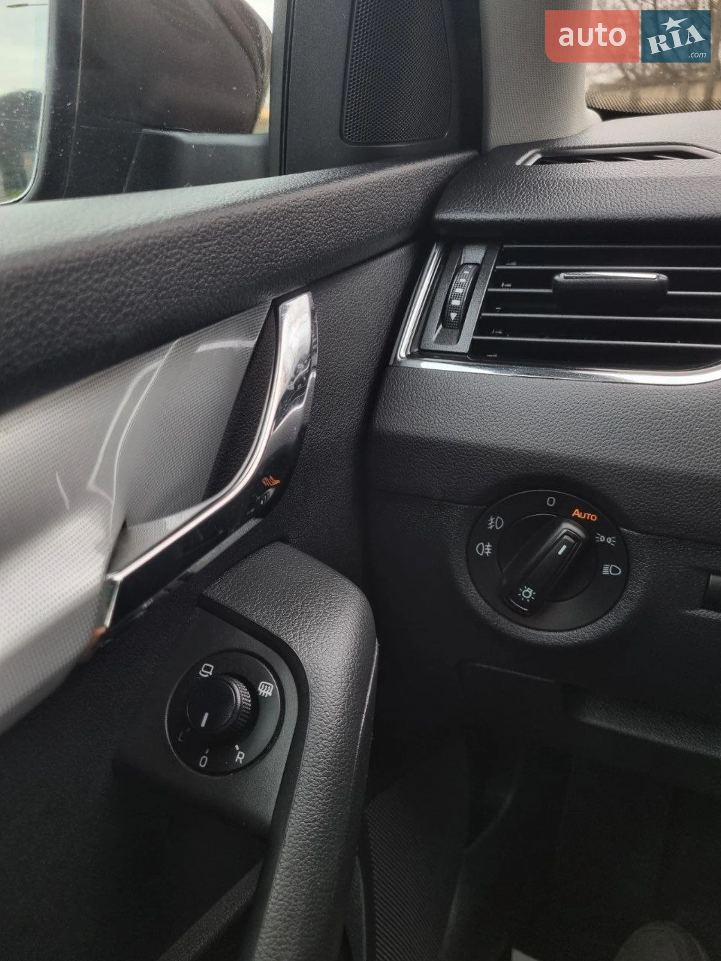 2014 Skoda Octavia - мініатюра 10