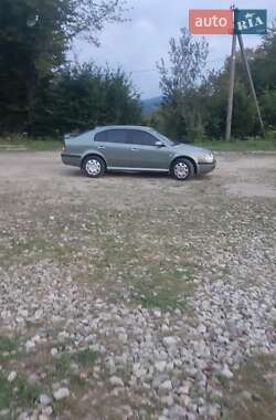 Лифтбек Skoda Octavia 2002 в Долине