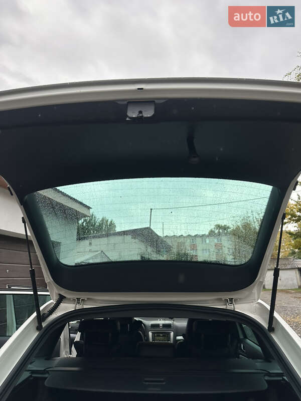 Универсал Skoda Octavia 2011 в Ужгороде