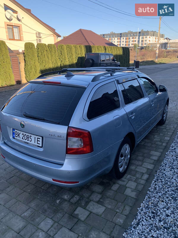 Универсал Skoda Octavia 2011 в Ровно