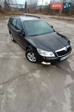 Универсал Skoda Octavia 2010 в Нетешине