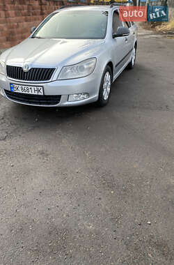 Универсал Skoda Octavia 2010 в Ровно