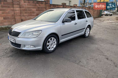 Универсал Skoda Octavia 2010 в Ровно