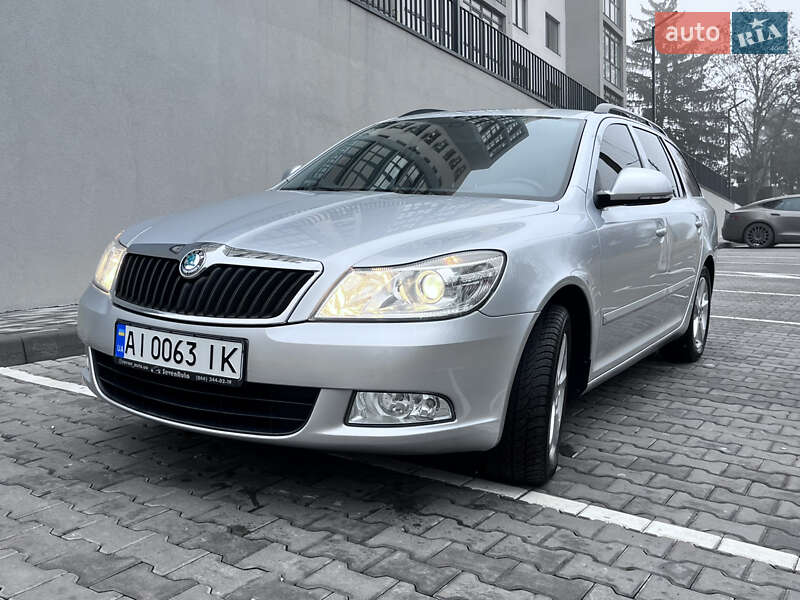 Skoda Octavia 2012 Skoda Octavia 2012