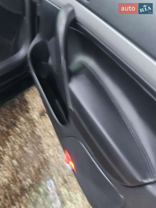 Универсал Skoda Octavia 2010 в Запорожье