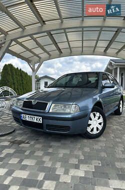 Ліфтбек Skoda Octavia 2008 в Дніпрі