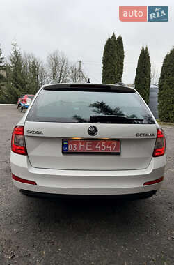 Універсал Skoda Octavia 2014 в Великій Багачці