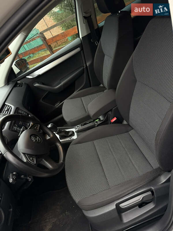 Універсал Skoda Octavia 2014 в Великій Багачці