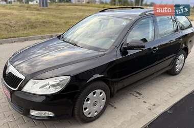 Універсал Skoda Octavia 2009 в Чернігові