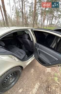 Лифтбек Skoda Octavia 2004 в Кропивницком