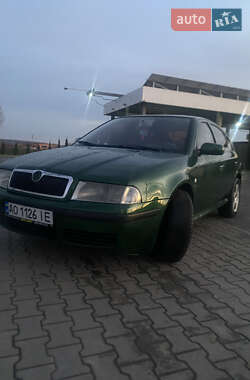 Лифтбек Skoda Octavia 2000 в Львове