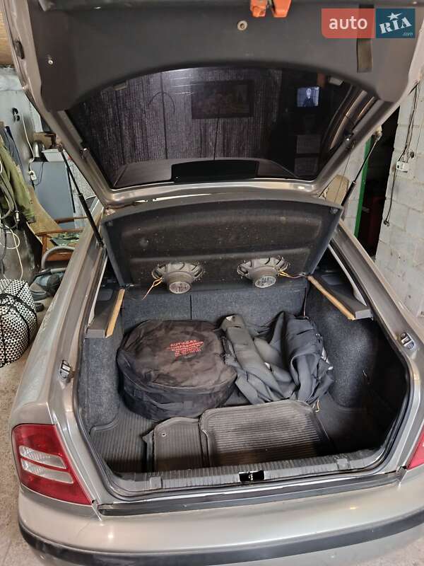 Лифтбек Skoda Octavia 2006 в Хмельнике фото 24 Лифтбек Skoda Octavia 2006 в Хмельнике