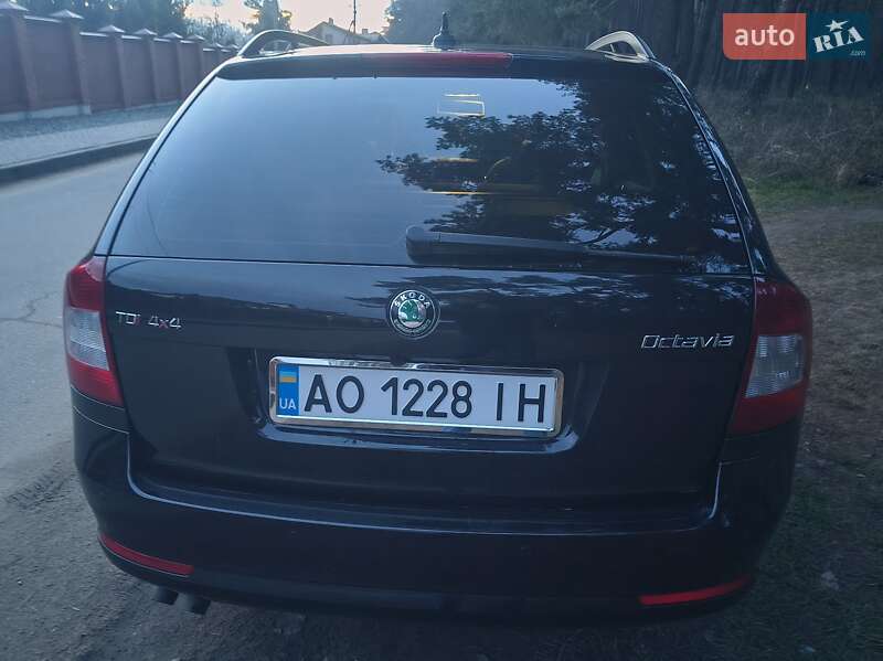 Универсал Skoda Octavia 2012 в Львове