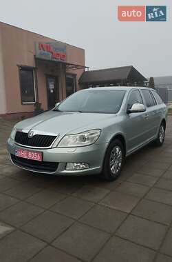 Универсал Skoda Octavia 2009 в Луцке