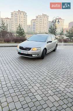 Универсал Skoda Octavia 2015 в Калуше