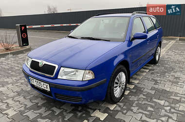 Універсал Skoda Octavia 2009 в Києві