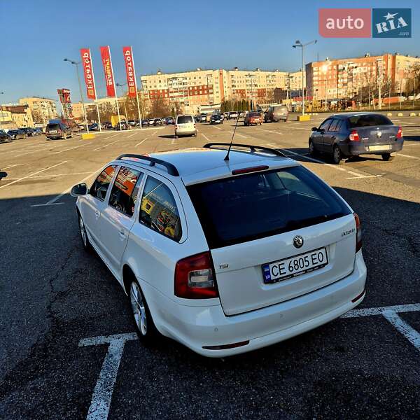 Універсал Skoda Octavia 2009 в Чернівцях