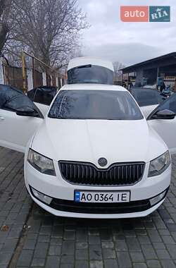 Универсал Skoda Octavia 2013 в Мукачево