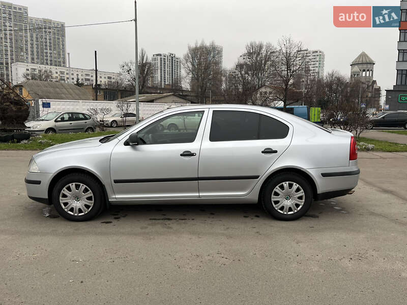 Лифтбек Skoda Octavia 2012 в Киеве