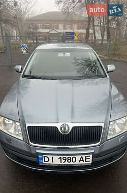 Лифтбек Skoda Octavia 2005 в Новой Водолаге