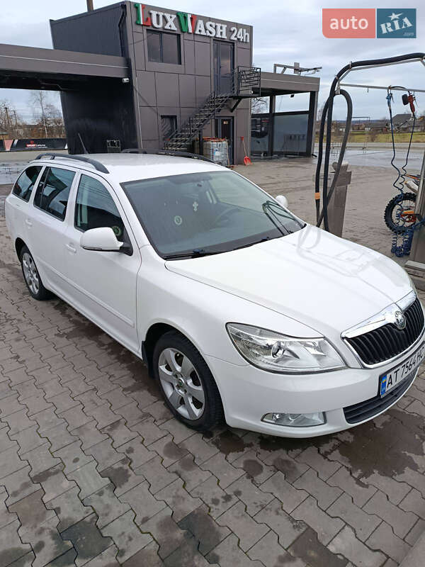 Skoda Octavia 2011 Skoda Octavia 2011