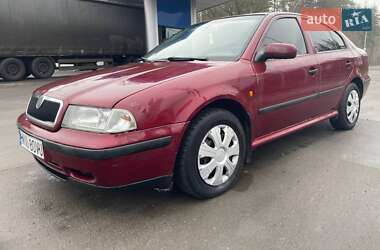 Лифтбек Skoda Octavia 2000 в Змиеве