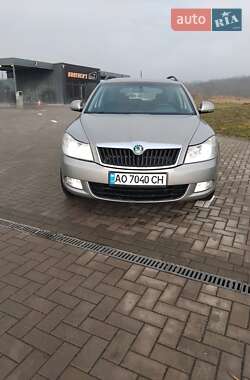 Универсал Skoda Octavia 2012 в Тячеве