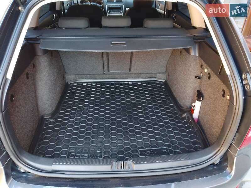 Универсал Skoda Octavia 2009 в Ужгороде фото 9 Универсал Skoda Octavia 2009 в Ужгороде
