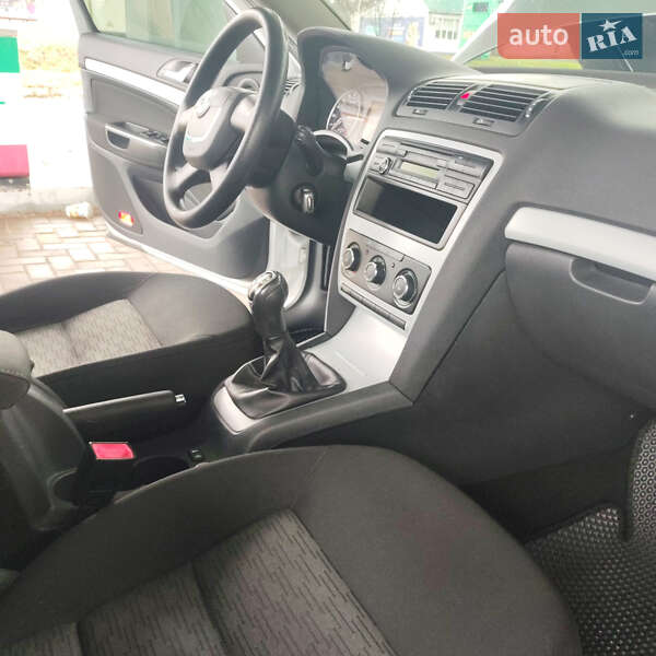 Универсал Skoda Octavia 2010 в Гадяче фото 24 Универсал Skoda Octavia 2010 в Гадяче