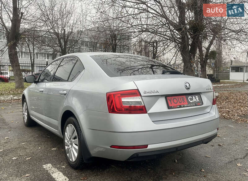 Лифтбек Skoda Octavia 2017 в Киеве