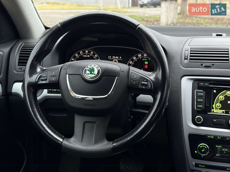 Универсал Skoda Octavia 2012 в Тячеве фото 23 Универсал Skoda Octavia 2012 в Тячеве