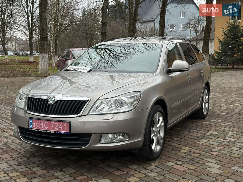 Універсал Skoda Octavia 2012 в Тячеві