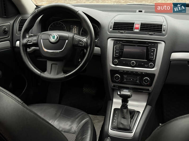 Універсал Skoda Octavia 2012 в Тячеві