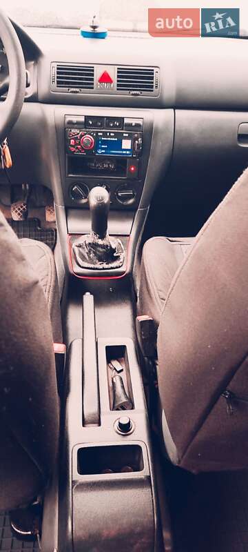 Ліфтбек Skoda Octavia 2001 в Березному